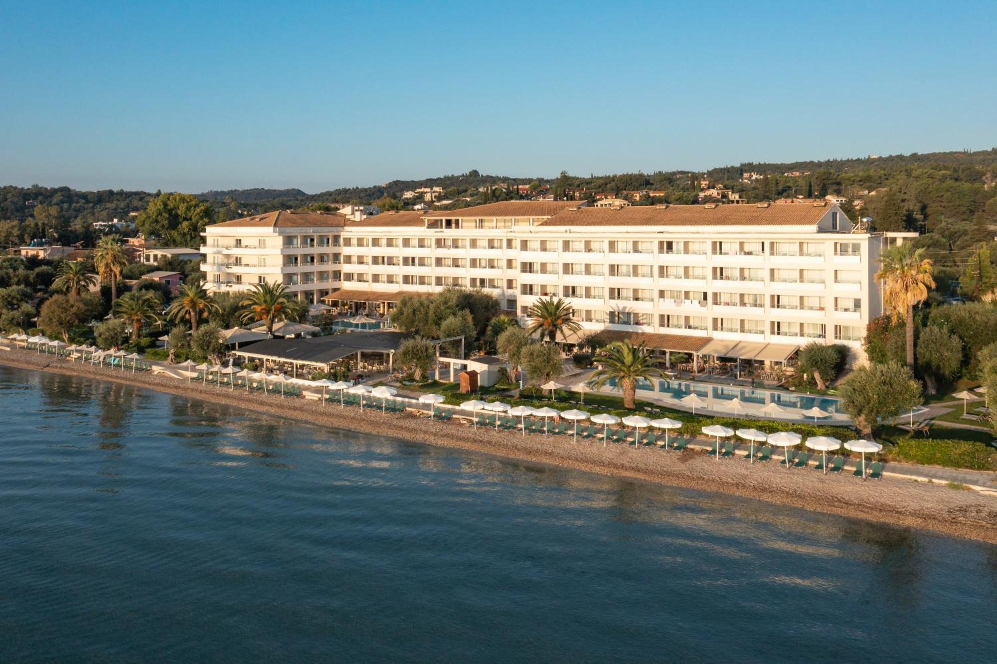 Elea Beach Hotel Dassiá Eksteriør bilde